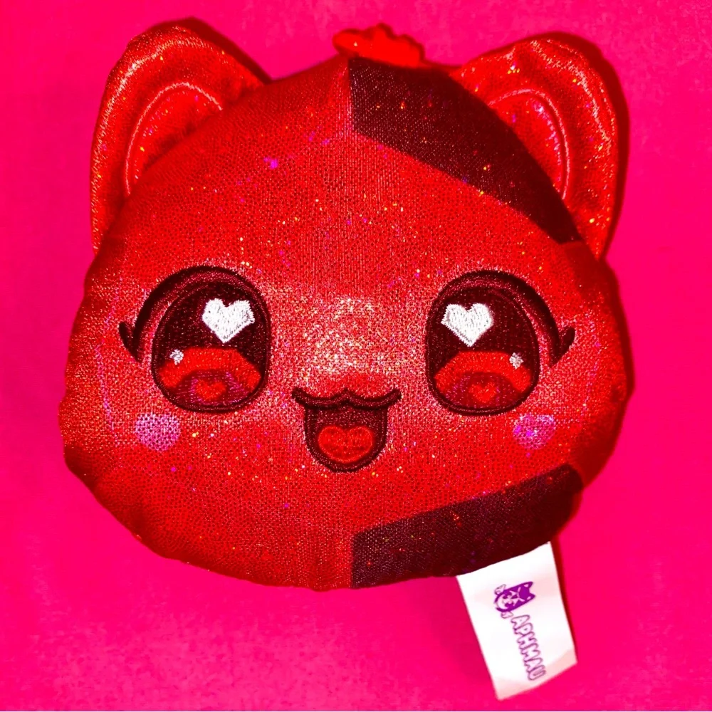 Sparkle Red MeeMeow Cat Face Heart Eyes Keychain APHMAU